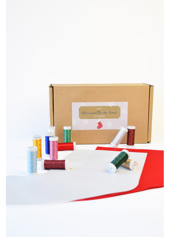 Kit chaussette de Noël à broder BRUNEEL | Le Fil de vos Idées