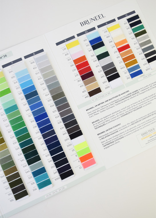 Nuancier DÉFILÉ - fils à coudre confection - Bruneel BRUNEEL | Le Fil de vos Idées