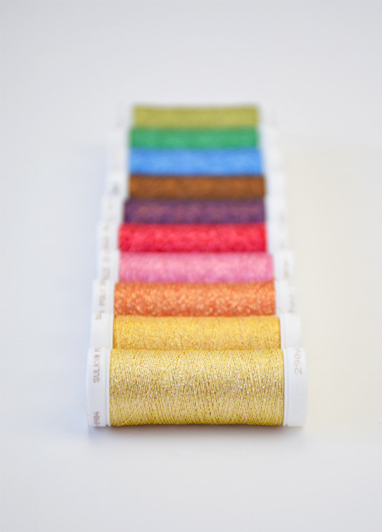 Assortiment de 10 bobines PAILLETTES SULKY by GUNOLD | Le Fil de vos Idées