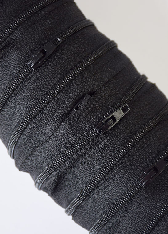 Fermeture éclair M4