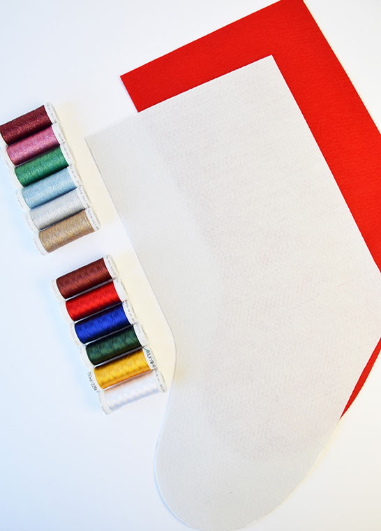 Kit chaussette de Noël à broder BRUNEEL | Le Fil de vos Idées